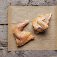 Halbes Huhn in zwei Viertel geteilt - Öbersthof Feldthurns